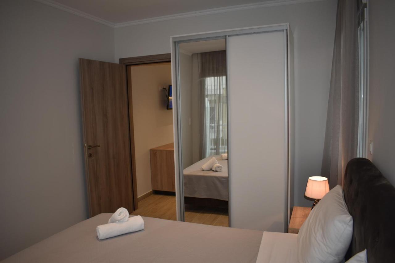 Sea View Luxury Apartment In Nea Kallikratia. Nea Kallikrateia Eksteriør bilde